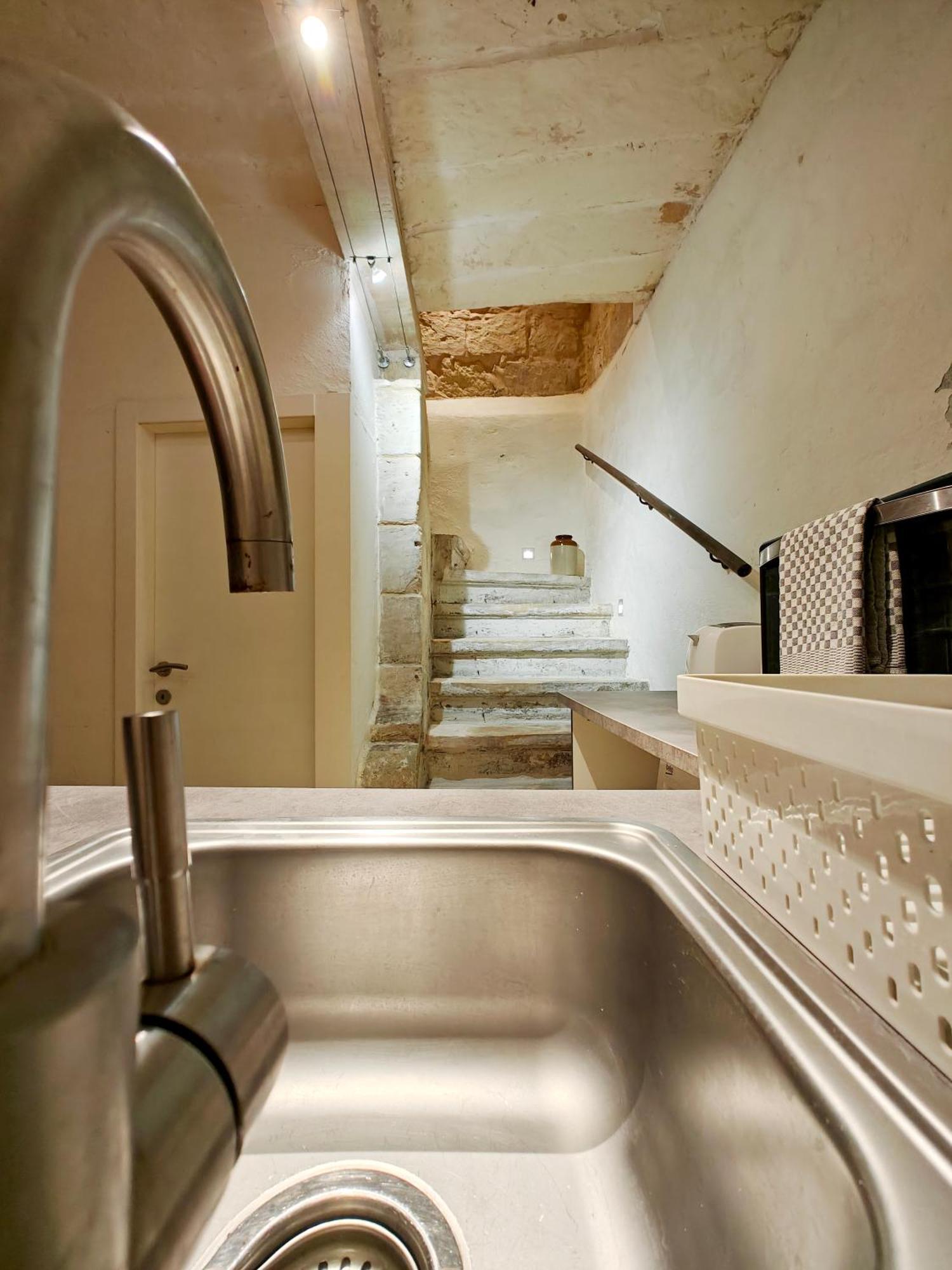 Travelers Stay Birgu Ngoại thất bức ảnh