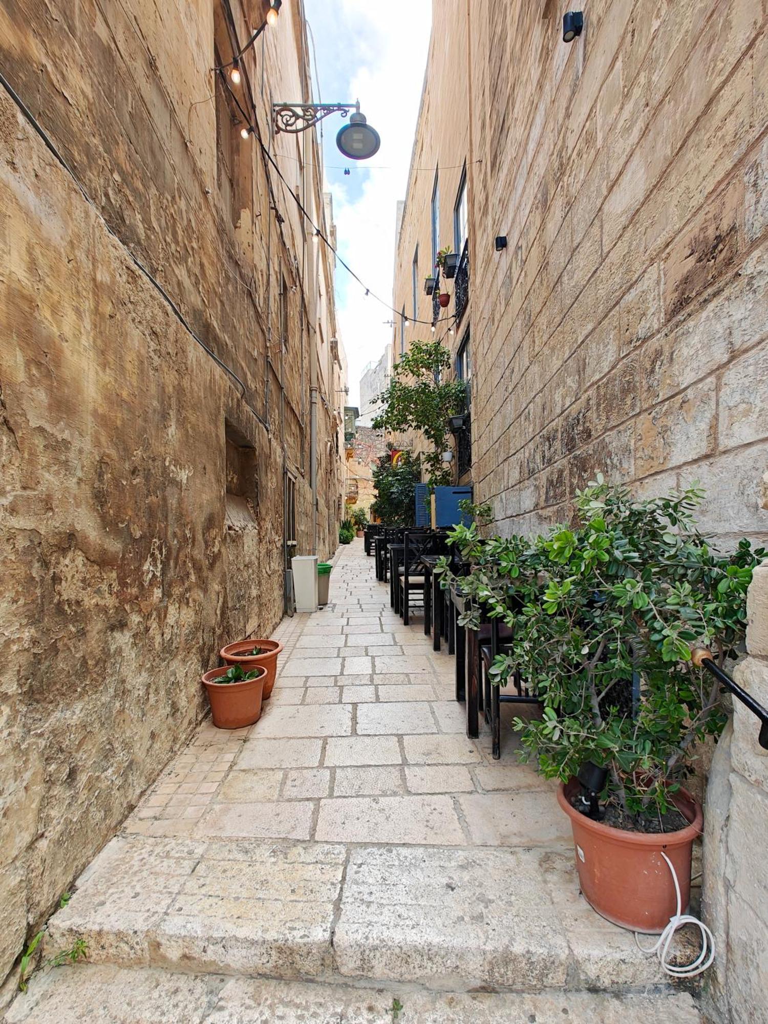Travelers Stay Birgu Ngoại thất bức ảnh